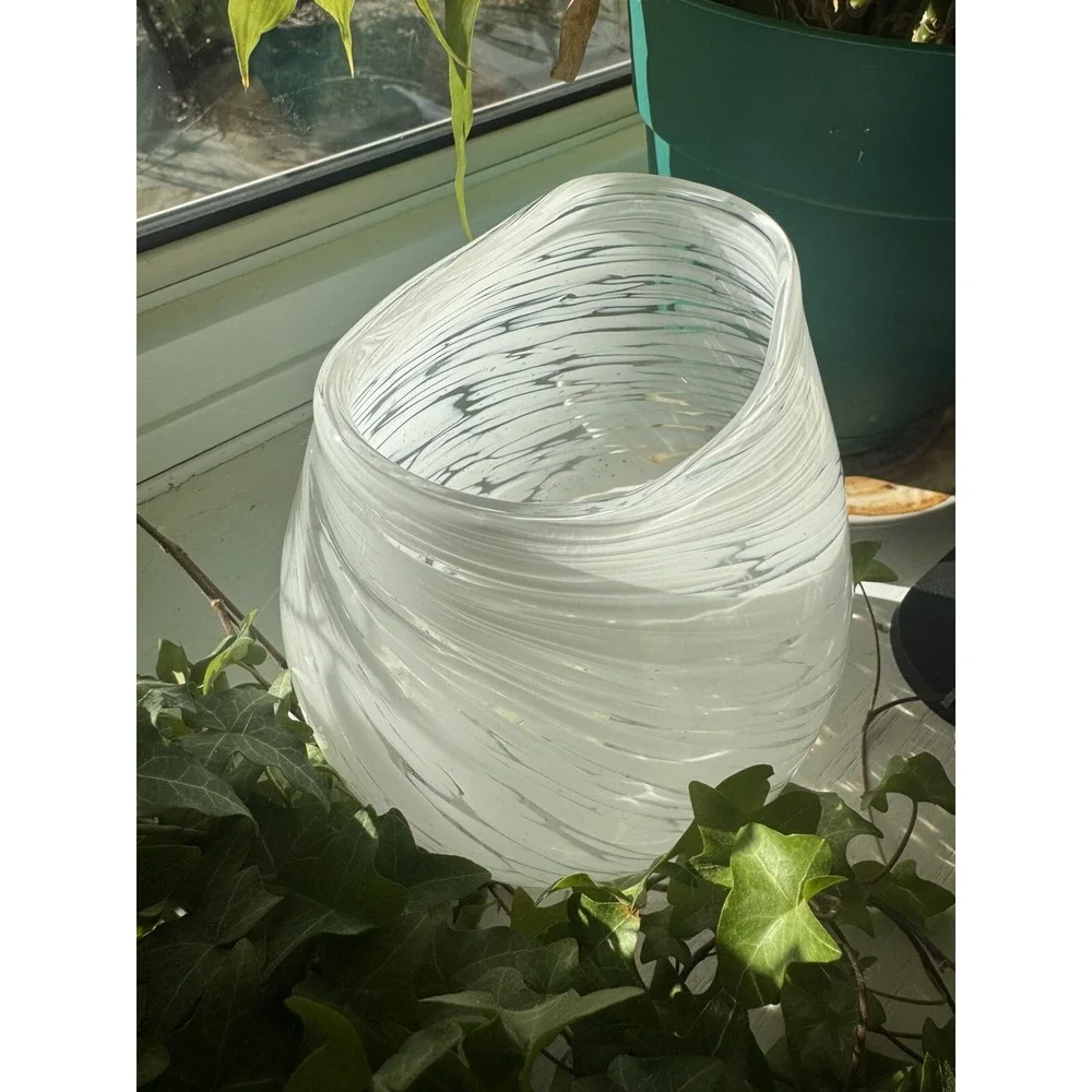 MCM MURANO Orb Vase White Swirl Pattern 7